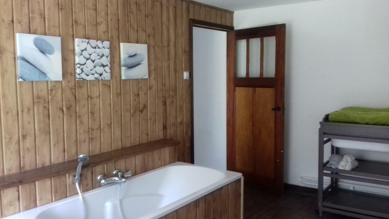 La Ferme De Bertogne Villa Exteriör bild